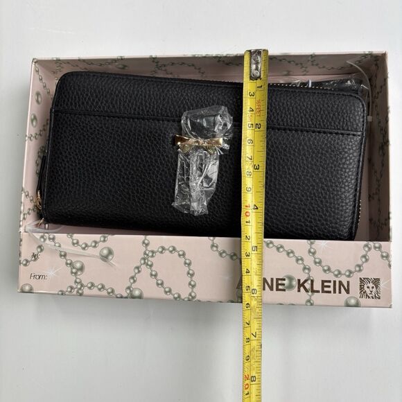 New Anne Klein Women’s Zip-Around Wristlet Wallet Black With Gold Colored Bow - Picture 8 of 10